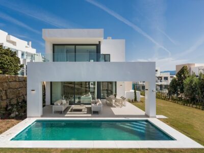 Aurea Villas Estepona - Frontline golf residences