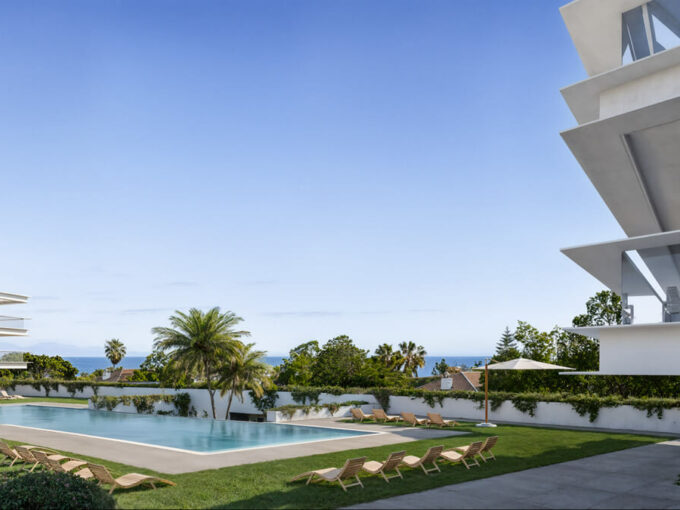 Moon 64 Manilva - Luxury apartments for sale in La Duquesa